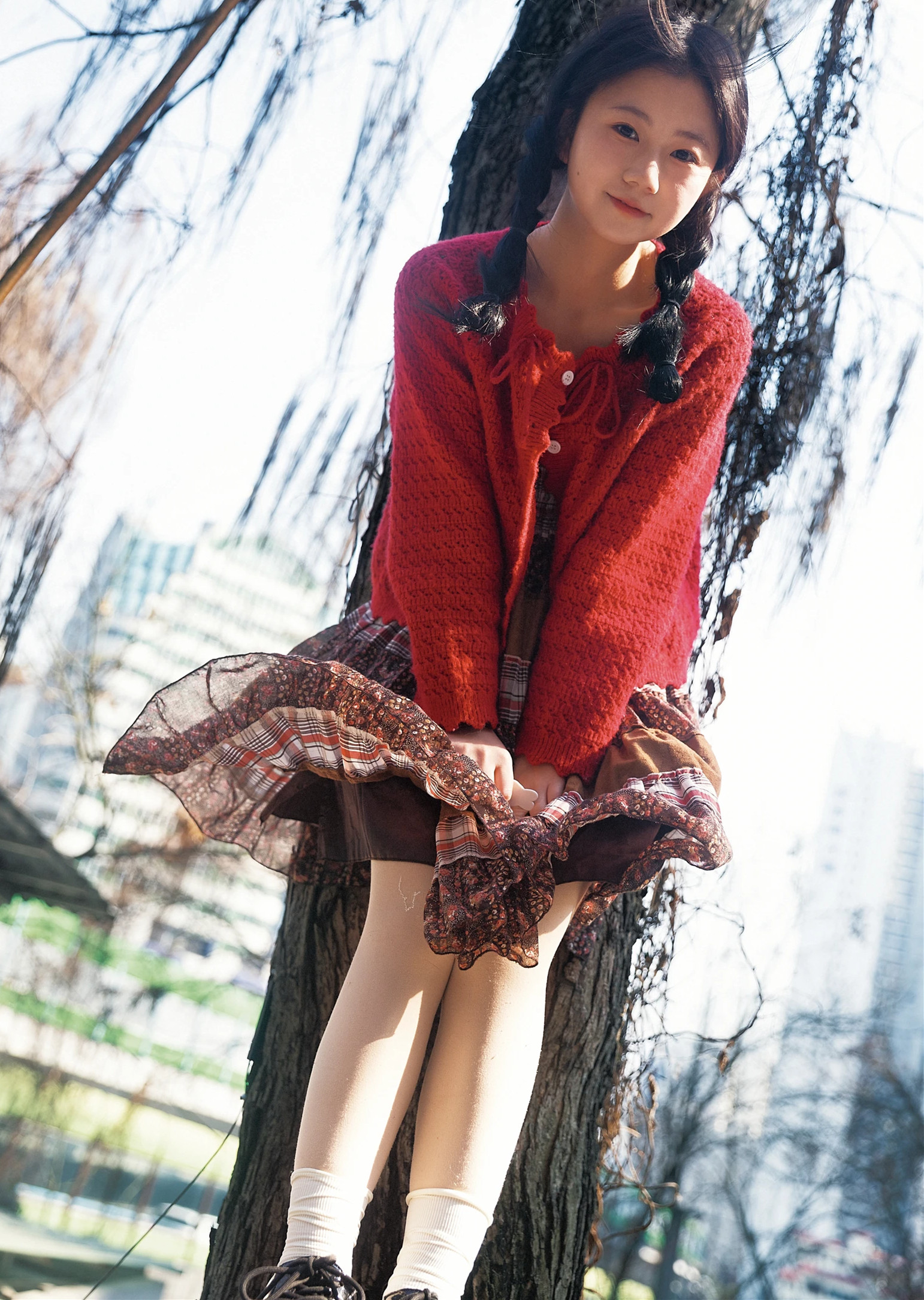 Gallery - YITUYU 艺图语 - Art Language  2024.03.25 一起散步 稀饭宋